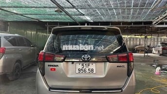 Toyota Innova E 2019 máy Rin