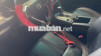 Bán Honda  ci-vic  2020  20.000 km  giá 560 triệu