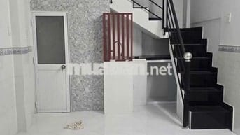 Cho thuê nhà Lý Thường Kiệt 3Tầng 2pn 3wc ban công