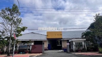 Cho thuê kho 1840m2, có PCCC, kho lạnh, tủ đông, đá gel giữ lạnh, kệ