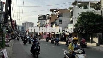 Mặt Đường Lê Quang Định | 33m² + Sân 7m² | C4 - 4.6T  - C4 cũ tiện xây