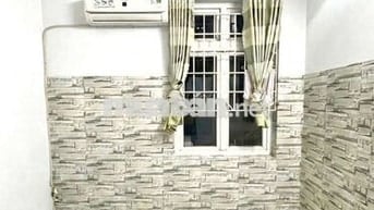 Phòng trọ đẹp cửa sổ lớn, máy lạnh, wc riêng