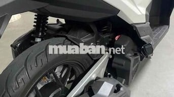 EM KẸT TIỀN CẦN BÁN XE CLICK THÁI 125 NGAY TÊN EM