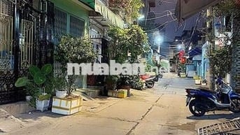 NHÀ ĐẸP GIÁ RẺ - HẺM RỘNG RÃI THÔNG THOÁNG