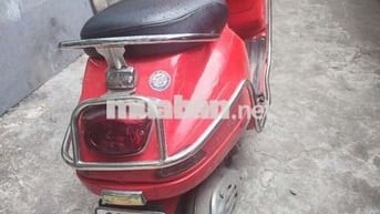 Piaggio Vespa LX125 Đỏ Tự động