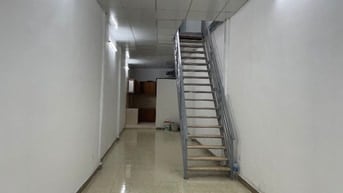 Cho thuê nhà làm văn phòng hoặc để ở và kinh doanh