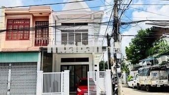 CHO THUÊ NHÀ - MẶT TIỀN SỐ 230 AMA KHÊ - GÓC 2 MẶT TIỀN THÔNG THOÁNG.