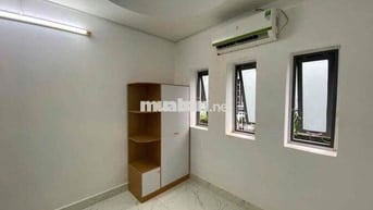 🎉TRỐNG SẴN PHÒNG GIÁ RẺ CHỈ 3,XX CÓ MÁY LẠNH NƯỚC NÓNG CMT8 - Q10