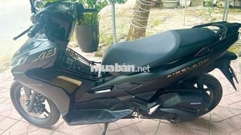 cần bán airblade 125 2025 bản đặc biệt