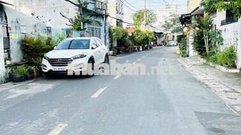 4 PHÒNG - 3 TẦNG - 90m2 ĐƯỜNG PHAN VĂN HỚN GIÁP TÂN BÌNH ĐƯỜNG XE TẢI