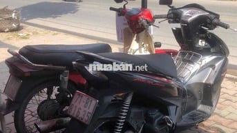 thanh lý hai xe ab125 mắt cú và drem tq