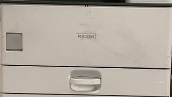 Thanh lý tài sản theo hình thức niêm yết giá