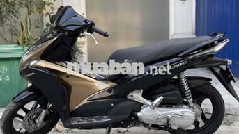 Honda Air Blade Đen Vàng đồng Đã sử dụng
