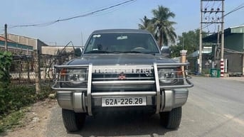 Mitsubishi Pajero 2003 V33VH - 370000 km