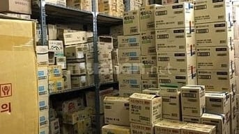 SẮP ĐẾN GIÁNG SINH VÀ TẾT CỬA HÀNG CẦN TUYỂN GẤP 