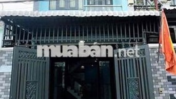 Nhà sổ riêng mặt tiền hẻm, cách 826c 50m, ngay ngã 3 Long Hậu.