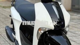 Janus bstp smakey trắng đen đẹp keng( bnx)