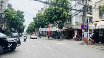 bán nhà tứ liên 50,5 m2 x 4 tầng x 8,3 tỷ TK hiện đại ngõ thông thoan