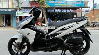 Honda Air Blade 2017 B.số 92 Góp trả trước 4tr5