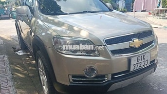 Chevrolet Captiva Vàng cát 7 chỗ