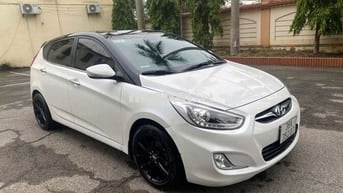 Hyundai Accent 2014 1.4 AT Hatchback - 129999 km