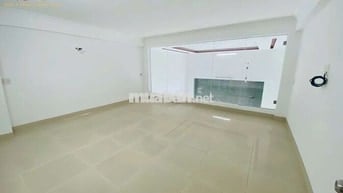 CHO THUÊ VĂN PHÒNG MẶT TIỀN TRÊN ĐƯỜNG MAN THIỆN GẦN SÂN BAY, GẦN TTTP