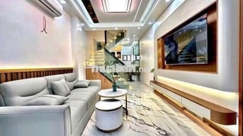 Cho Thuê Nhà 1 Trệt 1 Lầu 2PN 2WC Hẻm 167 Huỳnh Tấn Phát Gần Q.4