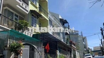 Bán căn nhà phố trung tâm Dalat