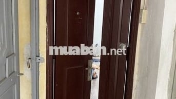 Cho thuê căn hộ tập thể 48A Tăng Bạt Hổ