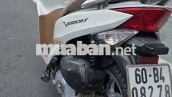 BÁN GẤP: Honda Vision 2013 -

ODO CHỈ 21.000 KM!