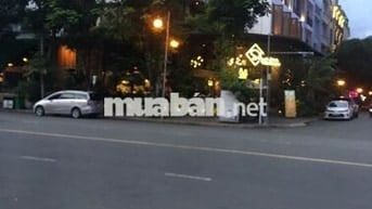 Nhà c4 MT Kinh Doanh kế căn góc Bùi Bằng Đoàn PMH