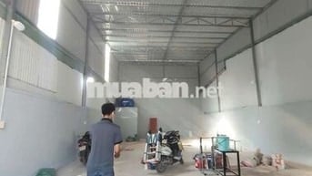 Xưởng cho thuê bà điểm hóc môn DT 160m giá 12tr