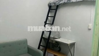 Phòng trọ máy lạnh giá rẻ ngay trung tâm tp