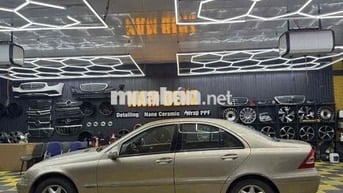 Mercedes C200K AT - 7979 km