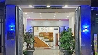 Bán nhà mặt tiền đường Trần Văn Mười, Hóc Môn, gần chợ Chữ S