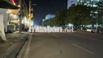 Mặt bằng kinh doanh, làm văn phòng công ty....