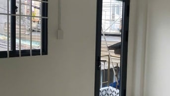 Nhà sổ hồng riêng, vị trí trung tâm gần chợ, trường học cấp 1,2,3. 