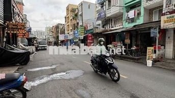 NHÀ 3 TẦNG - MẶT TIỀN ĐƯỜNG CAO ĐẠT - NGAY CẦU CHỮ Y - 300M ĐẾN QUẬN 1