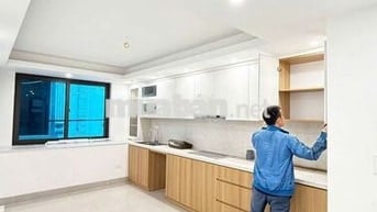 SIÊU PHẨM 7 TẦNG - THANG MÁY - Ô TÔ ĐỖ CỬA - FULL NỘI THẤT - DT38M2.