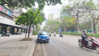 Cho thuê nhà mặt Phố Láng Hạ, Kinh Doanh, 60m2* 4T, MT4.2m, 42 Triệu