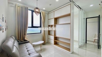 Bán 2PN Intela view Landmark 2.15 tỷ, sẵn nội thất, tiền sổ, ở ngay