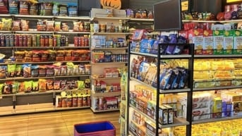 Cần gấp 03 nhân viên nam nữ đóng gói, dán tem 