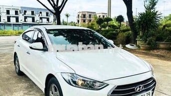 Hyundai Elantra 2018 1.6 MT - 9000 km