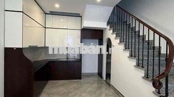 bán nhà phố Ngọc Thụy phường Bồ đề mới Q. Long Biên