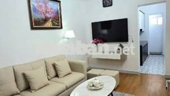 Lô góc Lý Nam Đế, 60m2, 2 ngủ, full nội thất đẹp. Sổ đỏ. Khu hiếm nhà