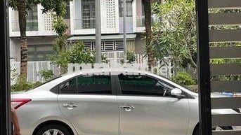 Toyota Vios 2017 E màu Bạc