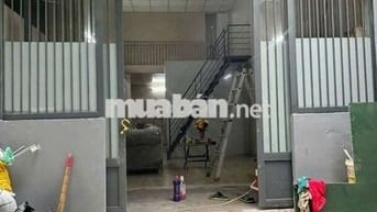 Ccg cho thuê nhà nguyên căn Tô Hiệu Tân Phú DT 4❌15 gác lửngđúc 2pn2wc