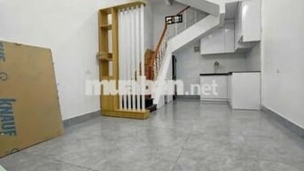 Nr Hoàng Hoa Thám, 30m2 4 tầng 3pn3wc, hộ gia đình, văn phòng, nhóm
