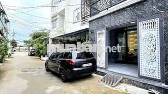 Nhà bán gần quận 4 mặt tiền hẻm