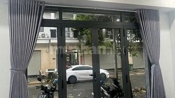 Bán nhà chính chủ 1T2L DT 60m giá tốt đường DT747B Nam Tân Uyên